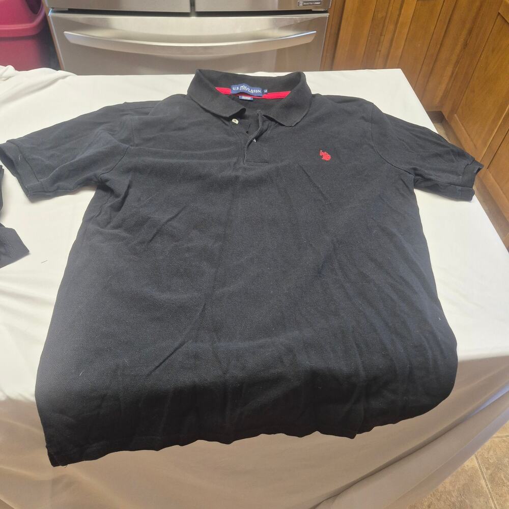 U.S. Polo Assn Mens Medium Black Polo Shirt Red Logo 100% Cotton Short Sleeve